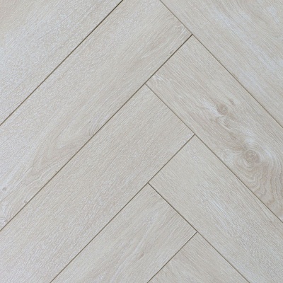 4100 Бранденбург